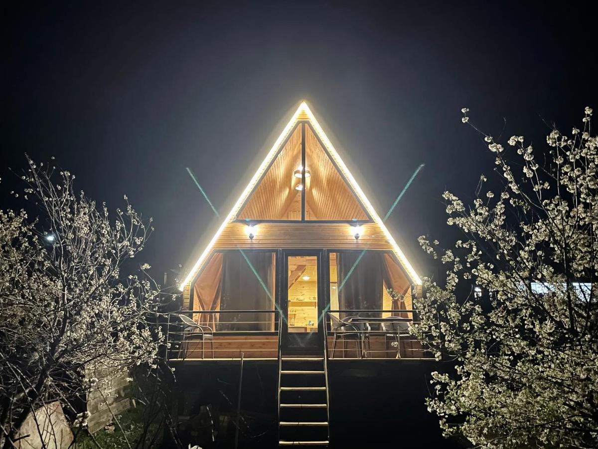 Ska Cottage Kazbegi Exterior photo